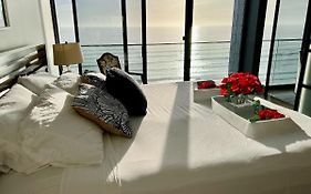 Ocean View Luxury Condo Oceanfront And Pool